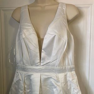 Fashion Nova Full Length Bridal Dress